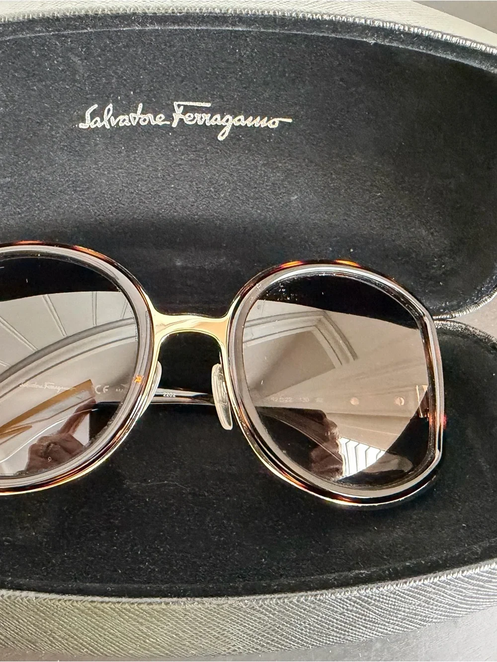 Salvatore Ferragamo Tortoiseshell Frame with Brown Gradient Lenses Sunglasses